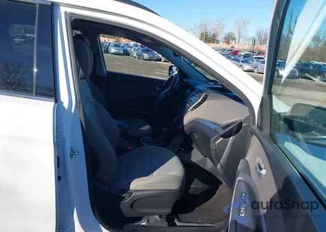 2016 Hyundai Santa Fe Sport 2.4L z USA, uszkodzony, nr VIN 5XYZUDLB4GG343740